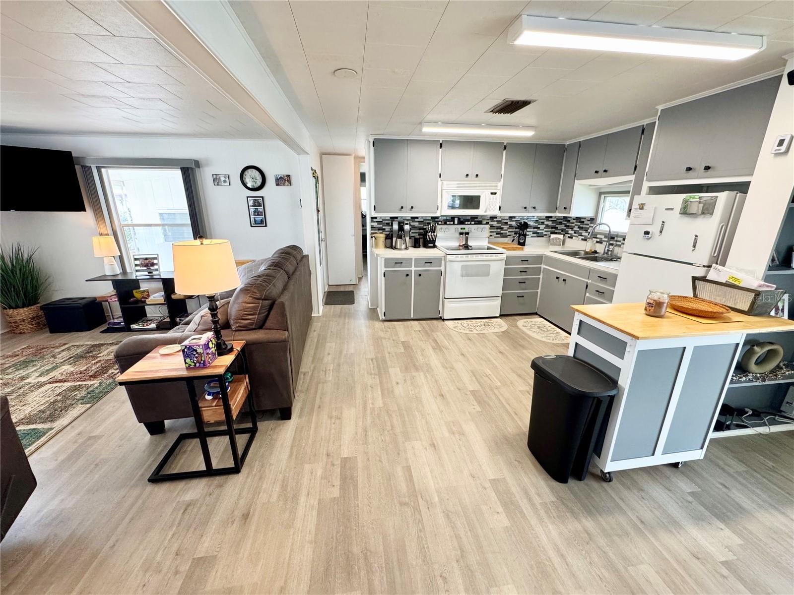 5217 PEBBLE BEACH AVE, SARASOTA, FL, 34234