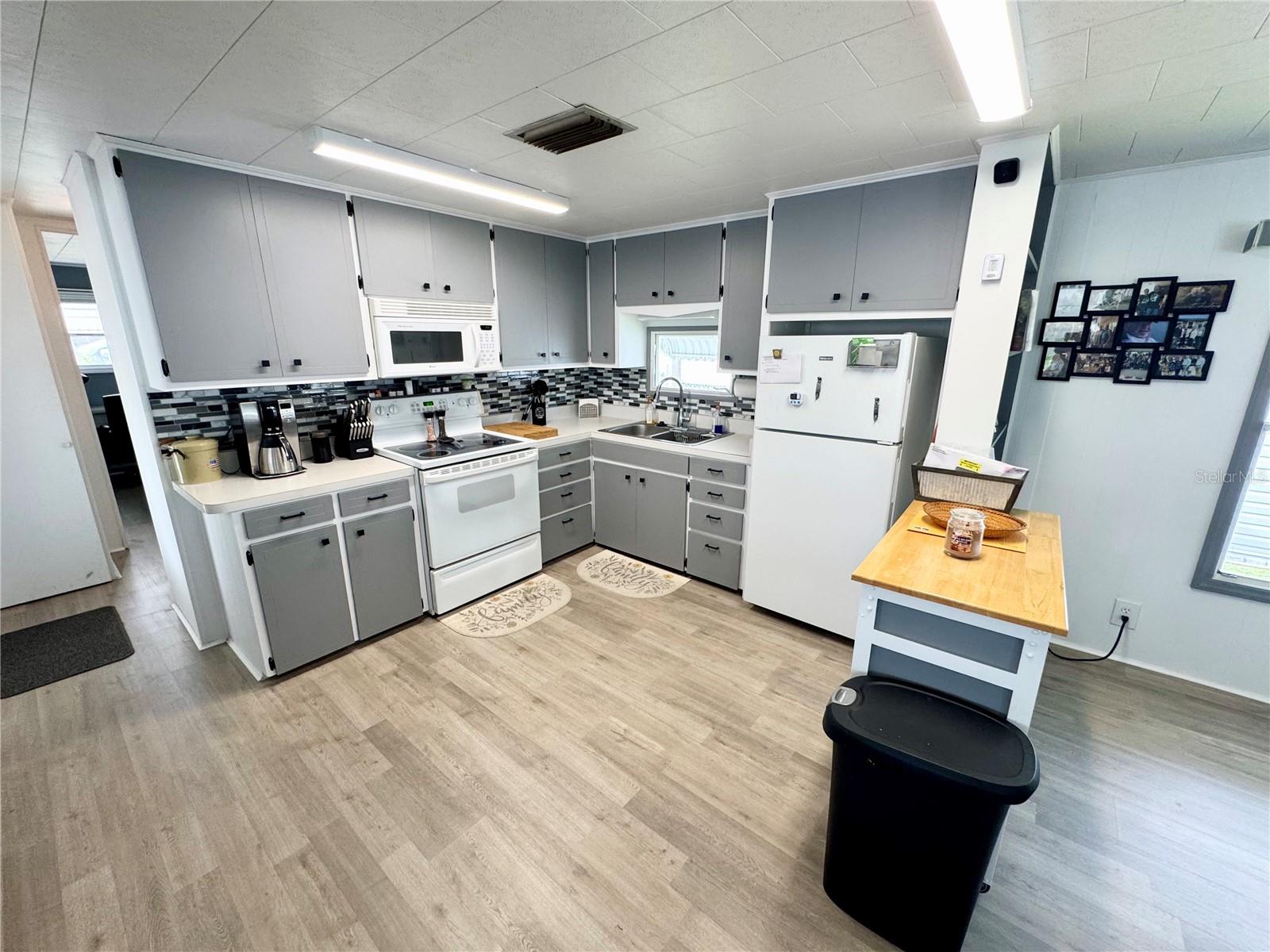 5217 PEBBLE BEACH AVE, SARASOTA, FL, 34234