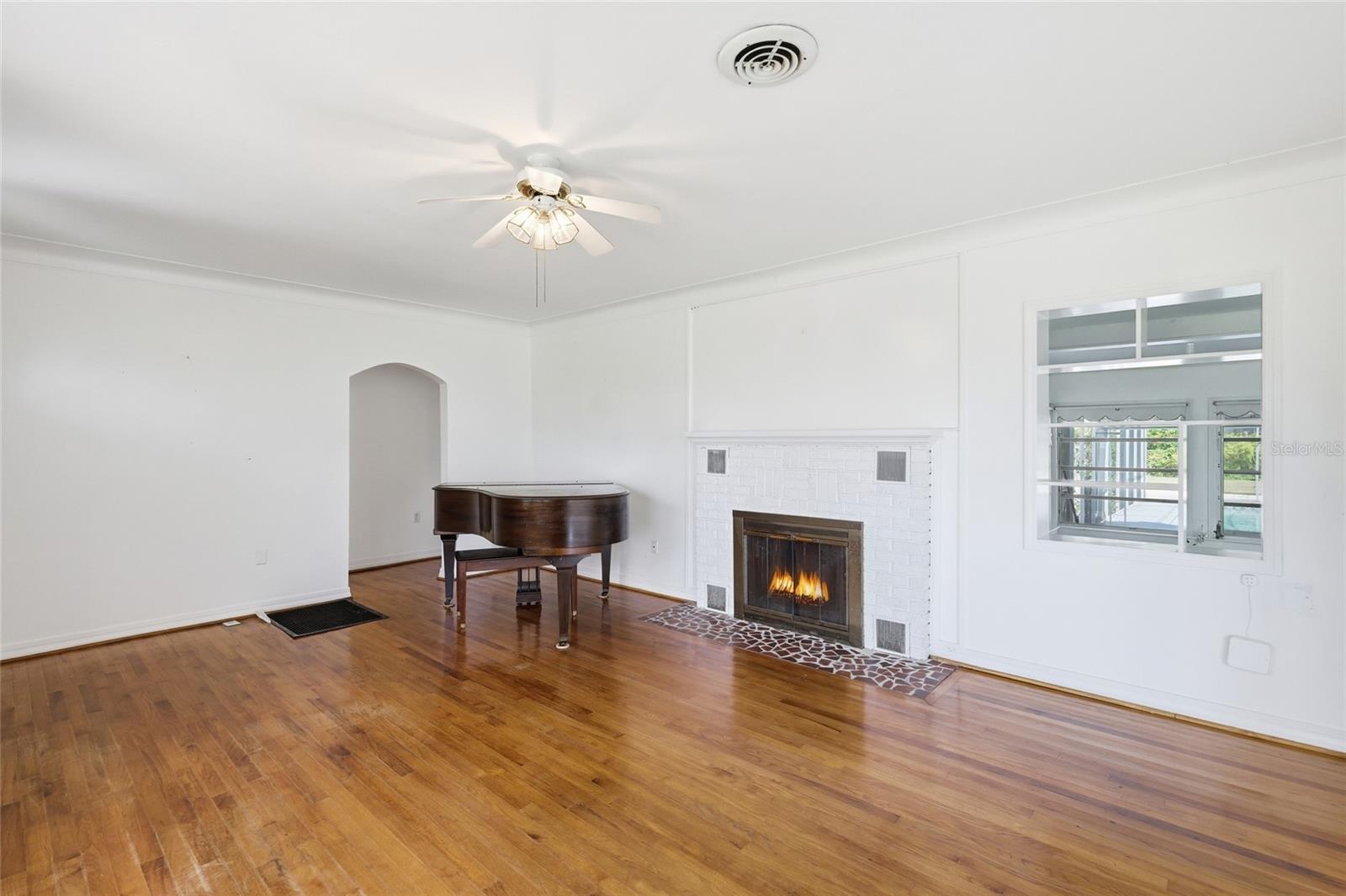 6240 UPLANDS BLVD, SARASOTA, FL, 34243