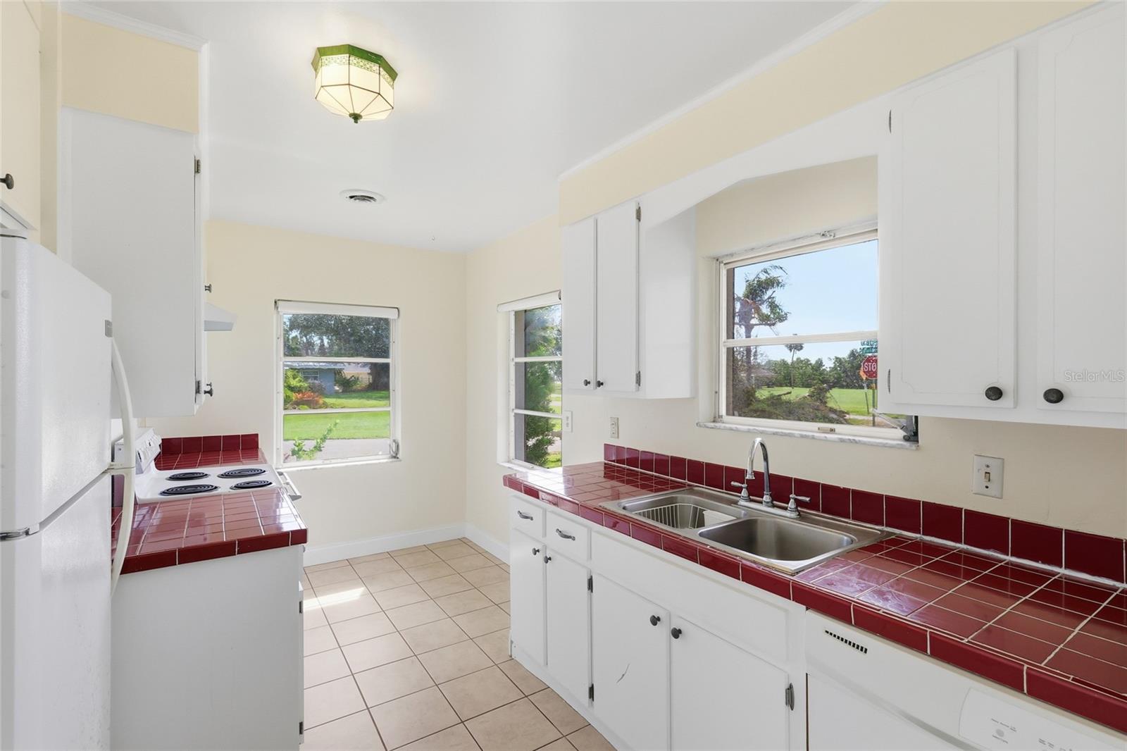 6240 UPLANDS BLVD, SARASOTA, FL, 34243
