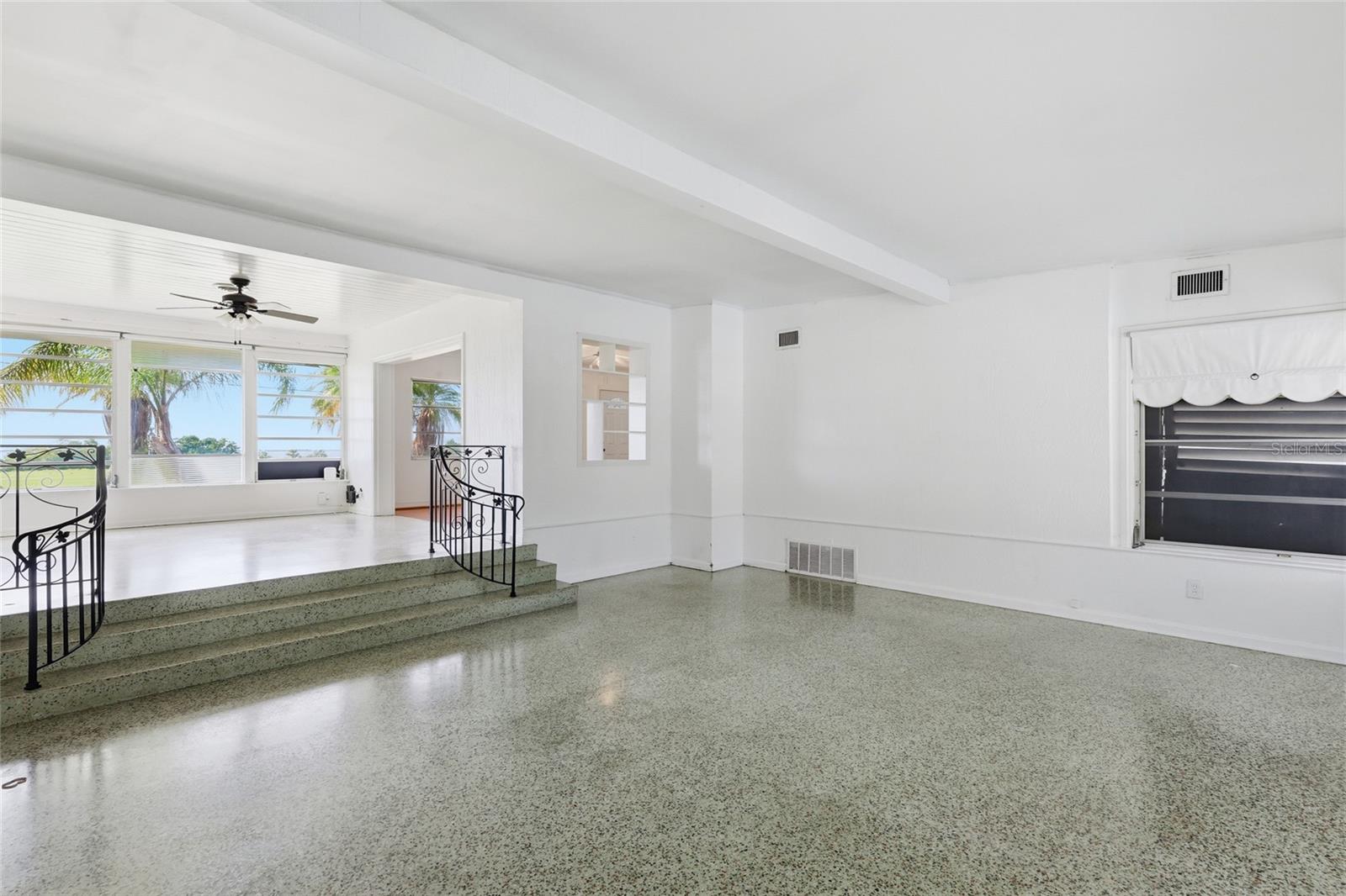 6240 UPLANDS BLVD, SARASOTA, FL, 34243