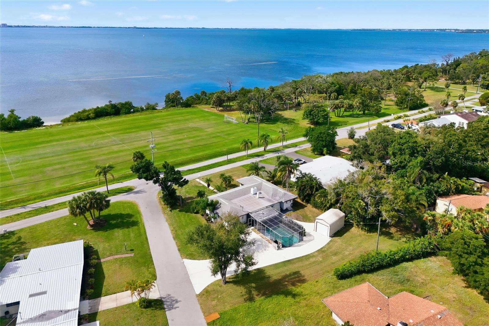 6240 UPLANDS BLVD, SARASOTA, FL, 34243