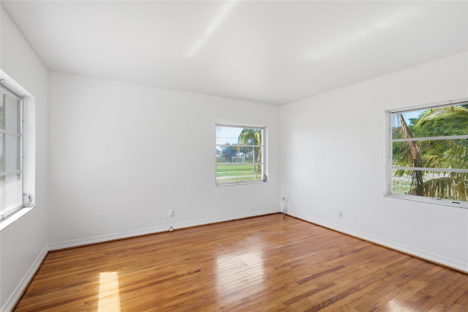 6240 UPLANDS BLVD, SARASOTA, FL, 34243