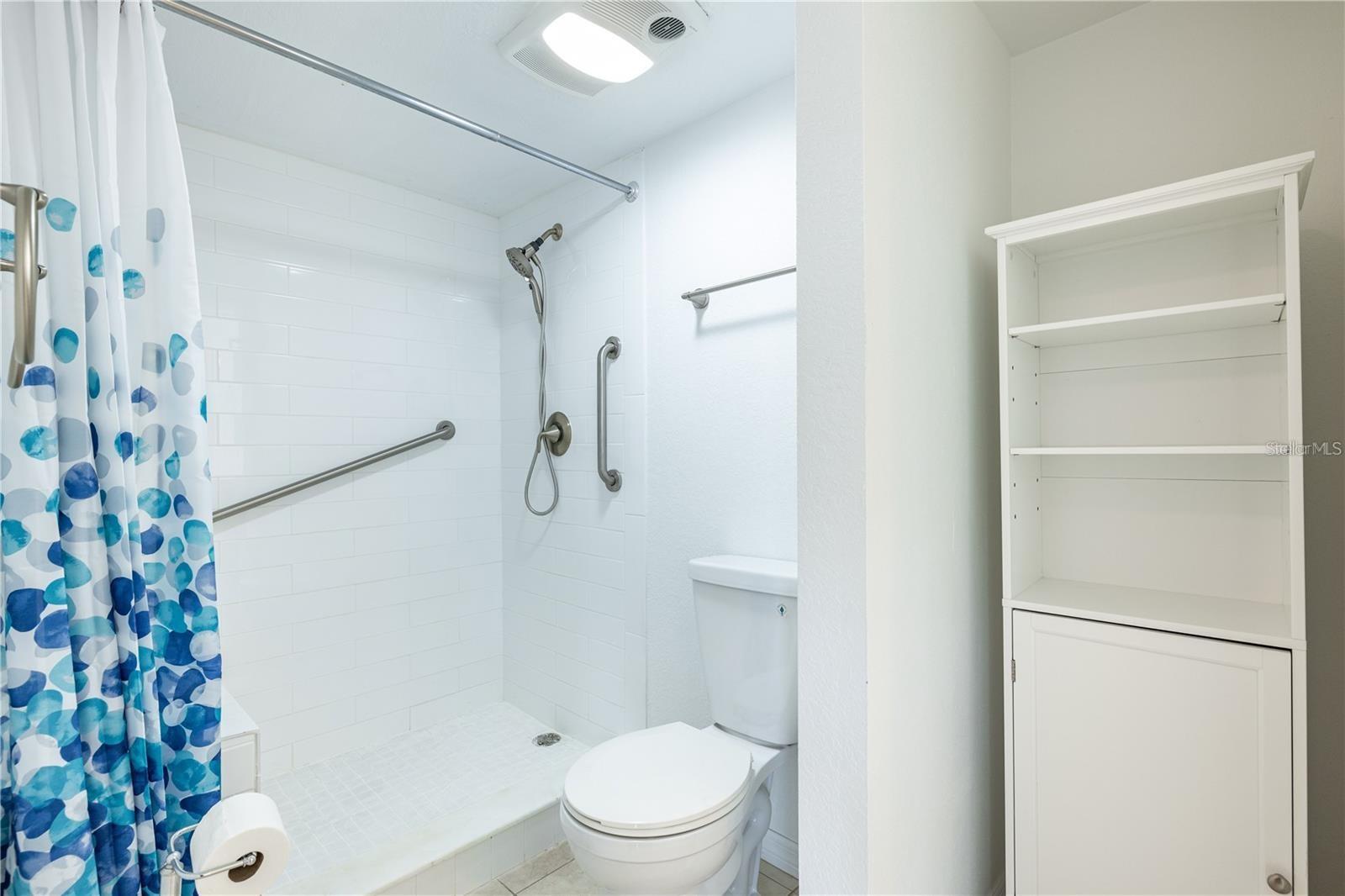 5950 PELICAN BAY PLZ S #204, GULFPORT, FL, 33707