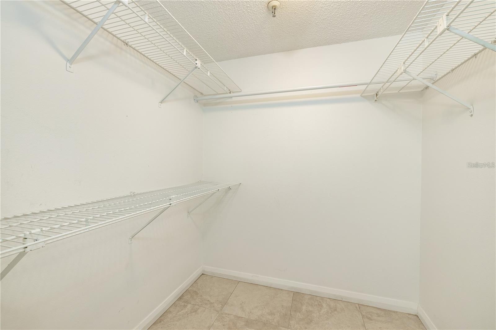 5950 PELICAN BAY PLZ S #204, GULFPORT, FL, 33707