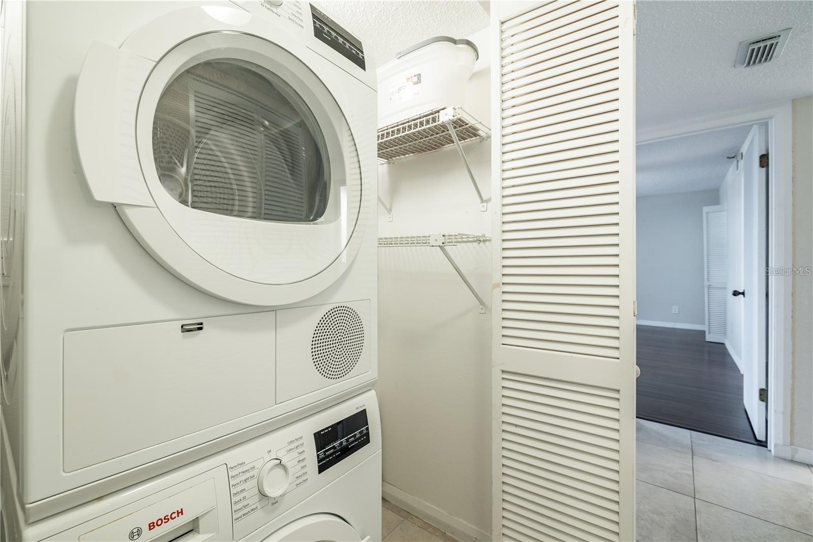 5950 PELICAN BAY PLZ S #204, GULFPORT, FL, 33707