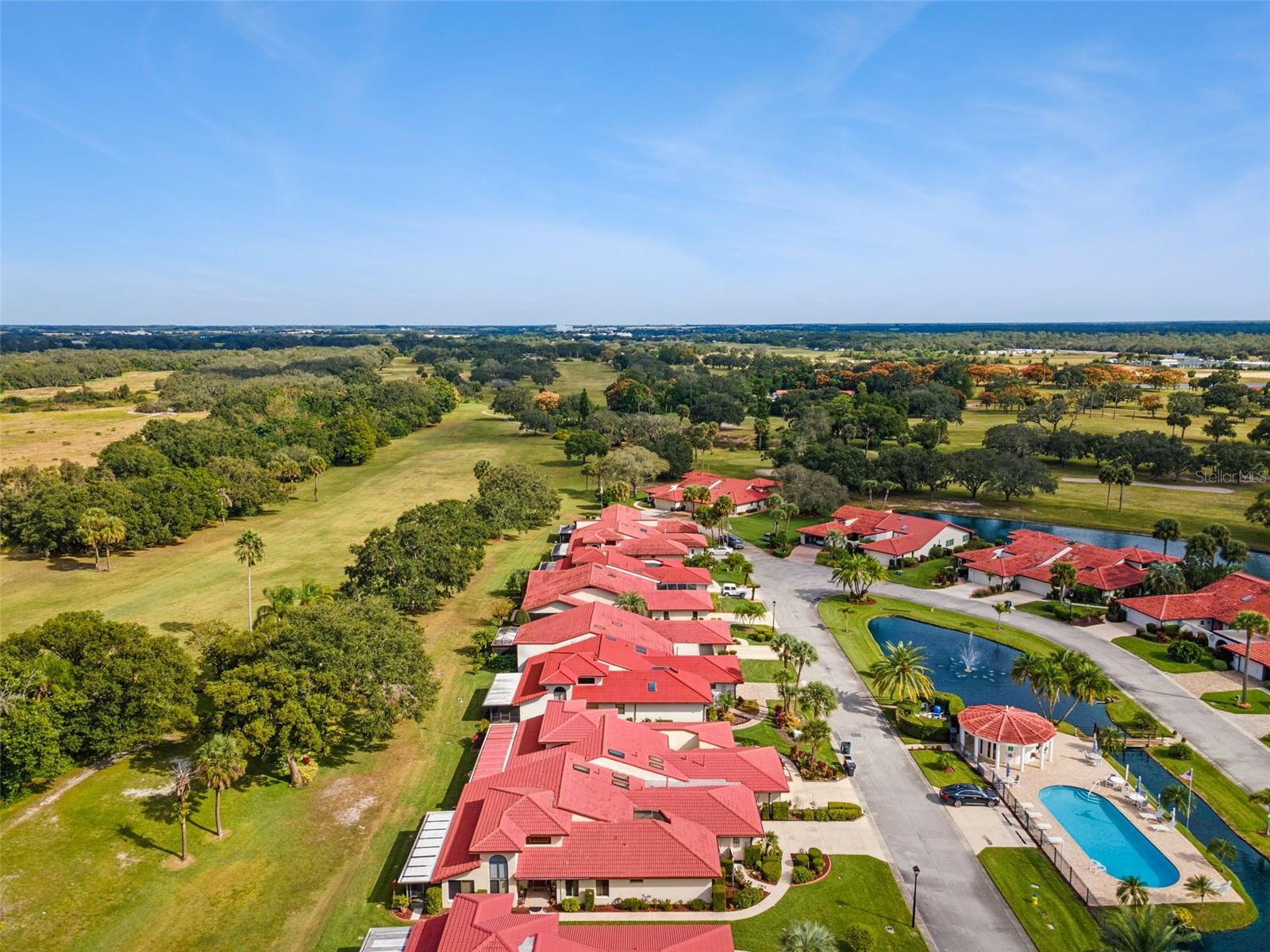 2697 CLUBHOUSE DR, LAKE WALES, FL, 33898