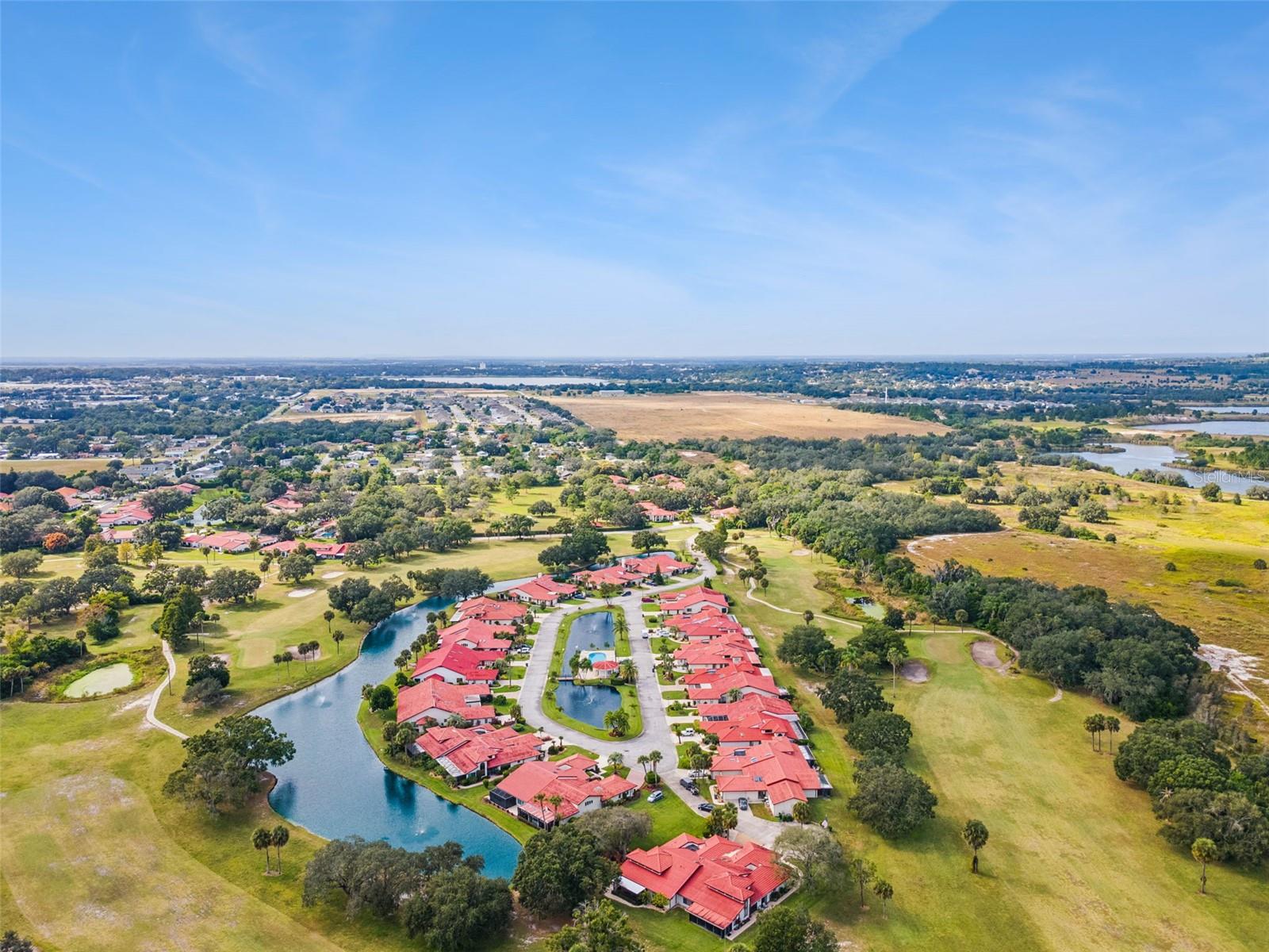 2697 CLUBHOUSE DR, LAKE WALES, FL, 33898