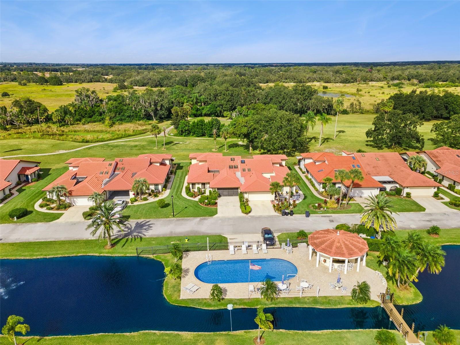 2697 CLUBHOUSE DR, LAKE WALES, FL, 33898