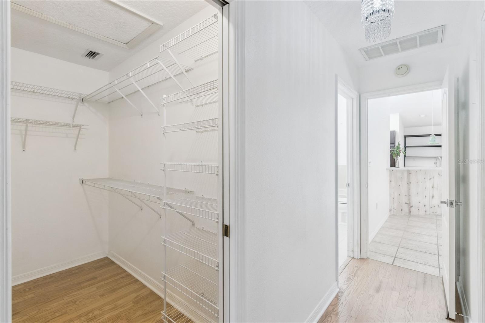 2697 CLUBHOUSE DR, LAKE WALES, FL, 33898