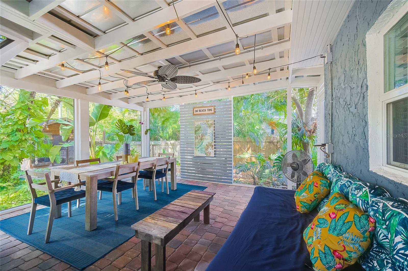 426 EAGLES NEST LN, SARASOTA, FL, 34243