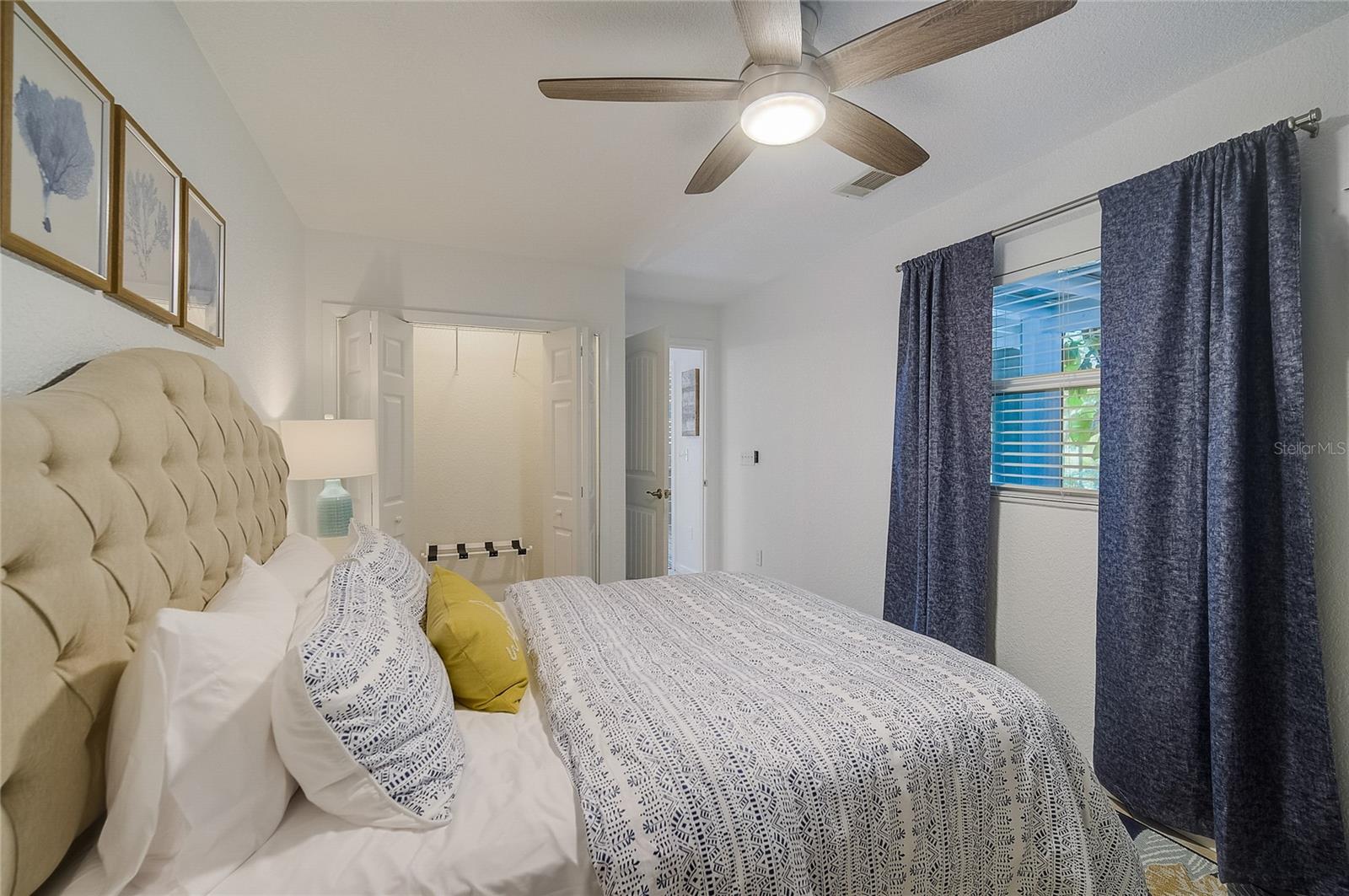 426 EAGLES NEST LN, SARASOTA, FL, 34243