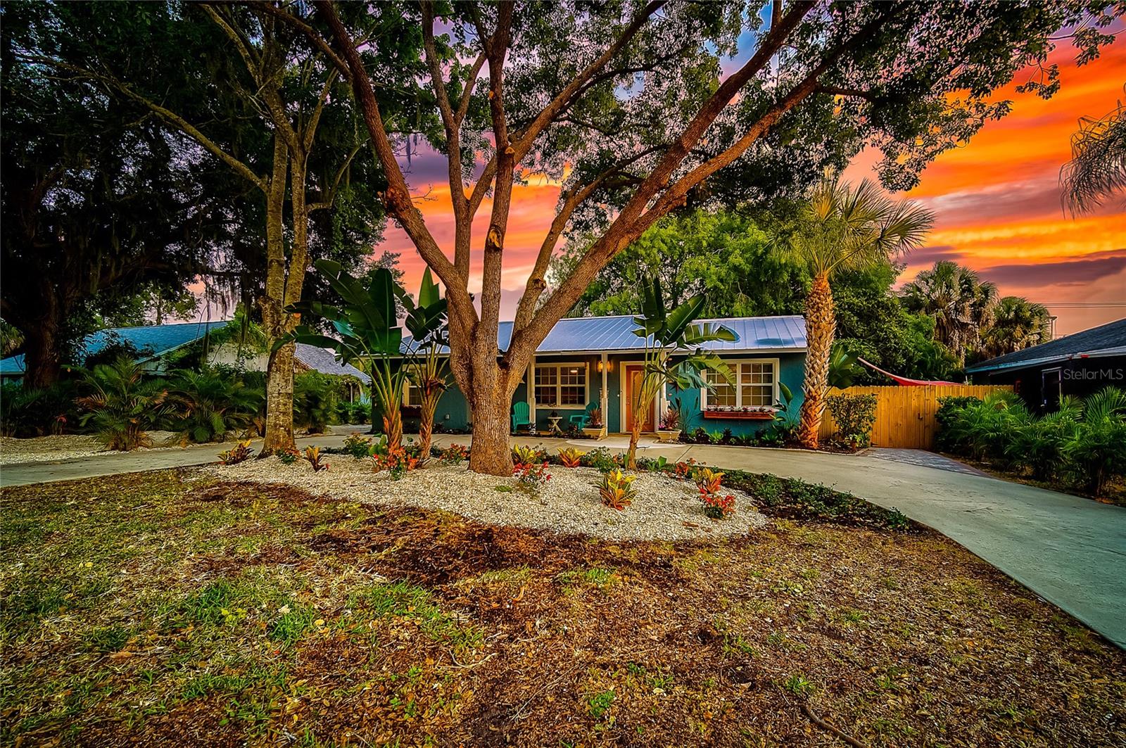 426 EAGLES NEST LN, SARASOTA, FL, 34243