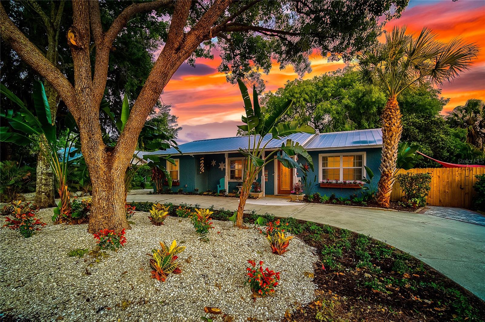 426 EAGLES NEST LN, SARASOTA, FL, 34243