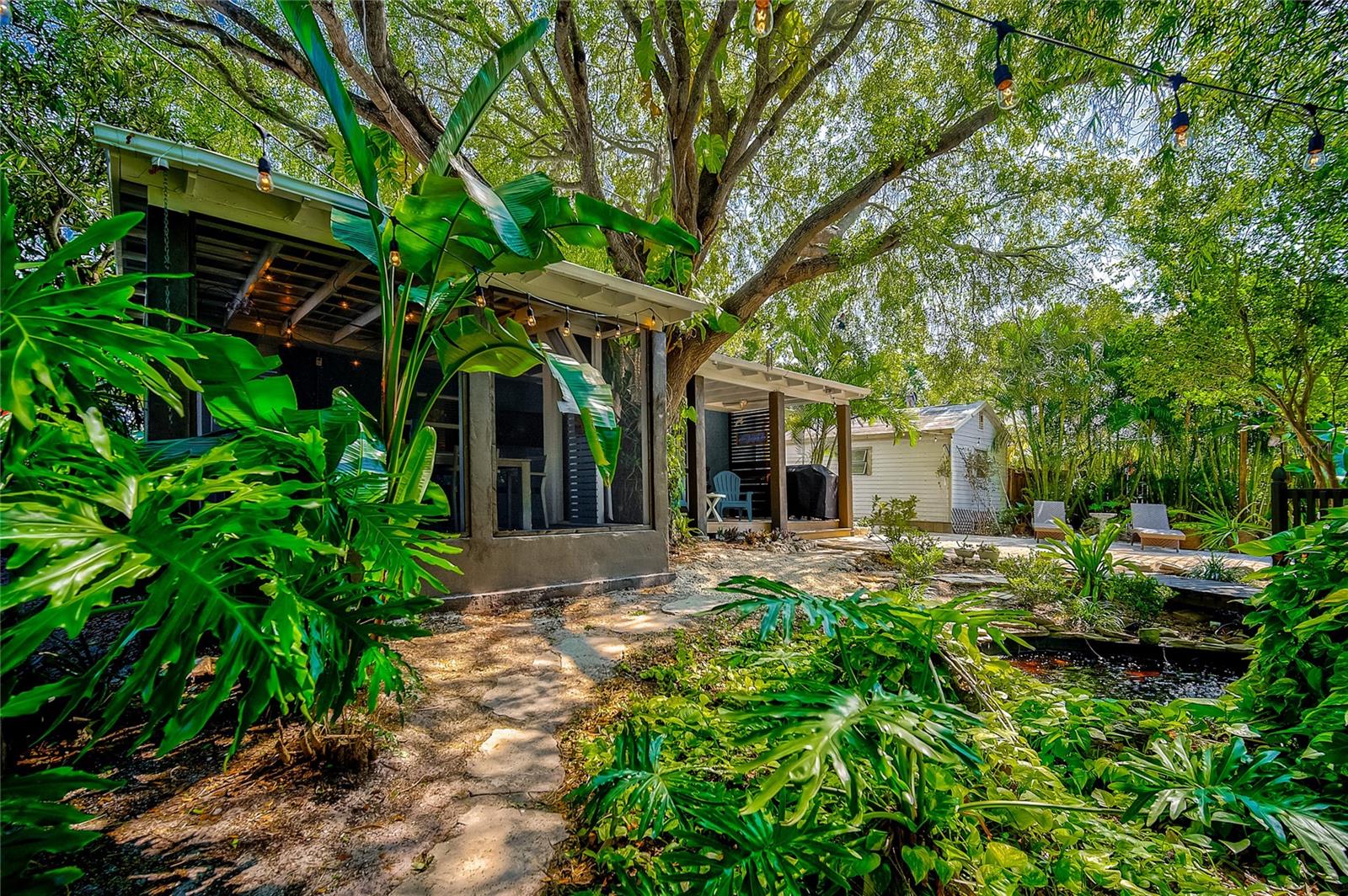 426 EAGLES NEST LN, SARASOTA, FL, 34243