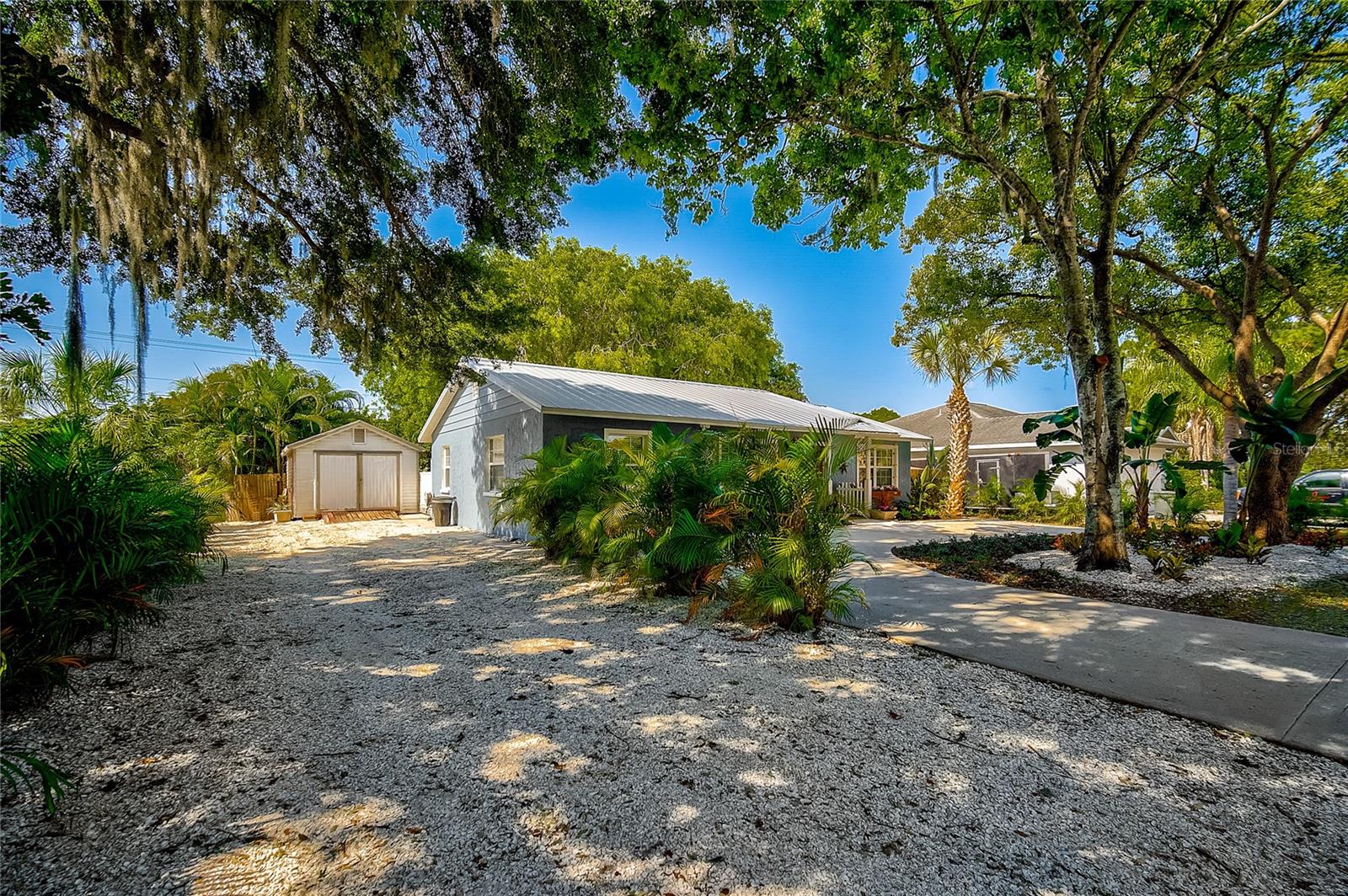 426 EAGLES NEST LN, SARASOTA, FL, 34243