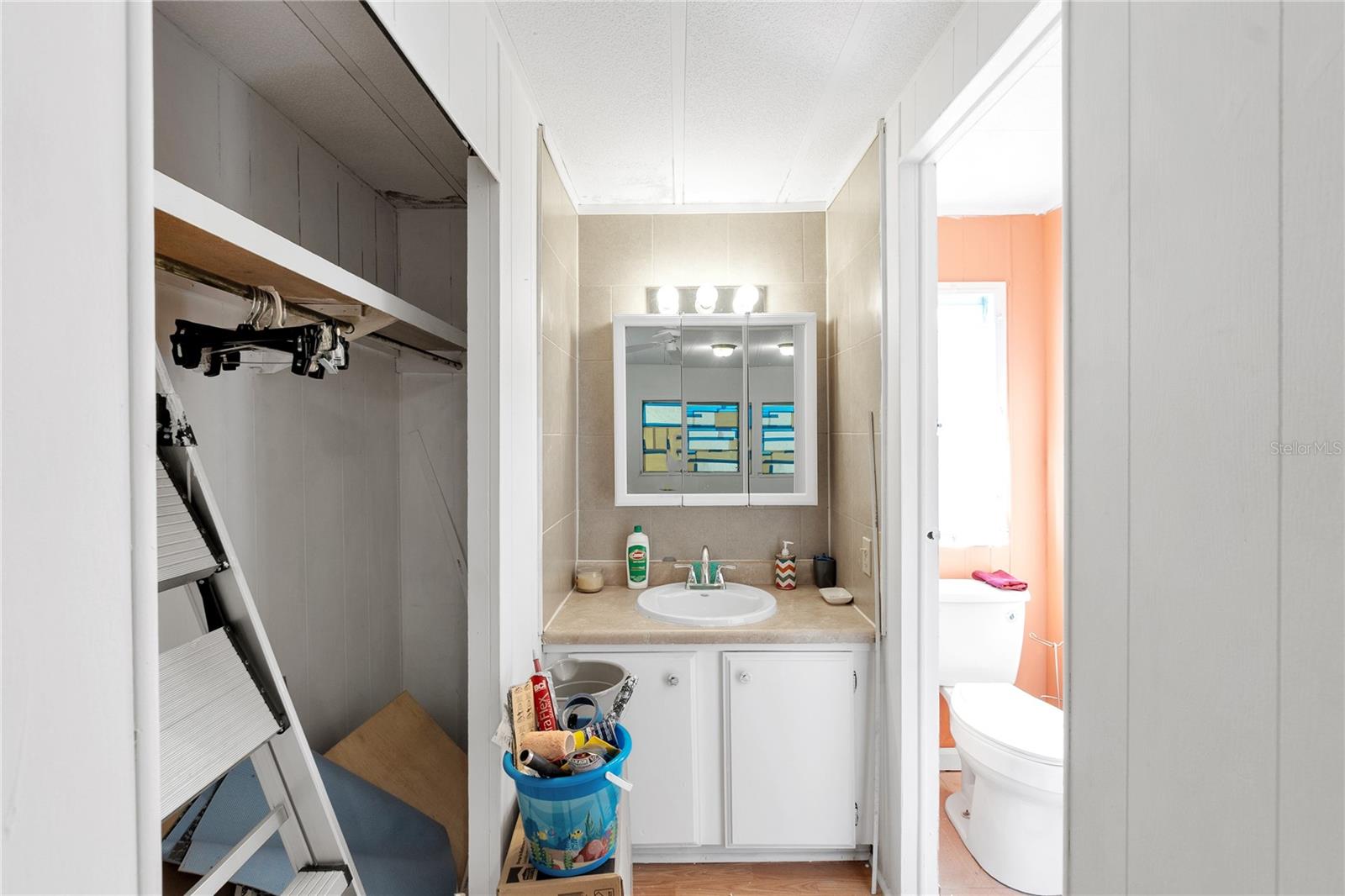 A4670610 Property Photo