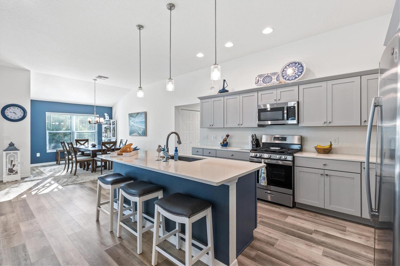 6692 NEWELL LOOP, THE VILLAGES, FL, 34762