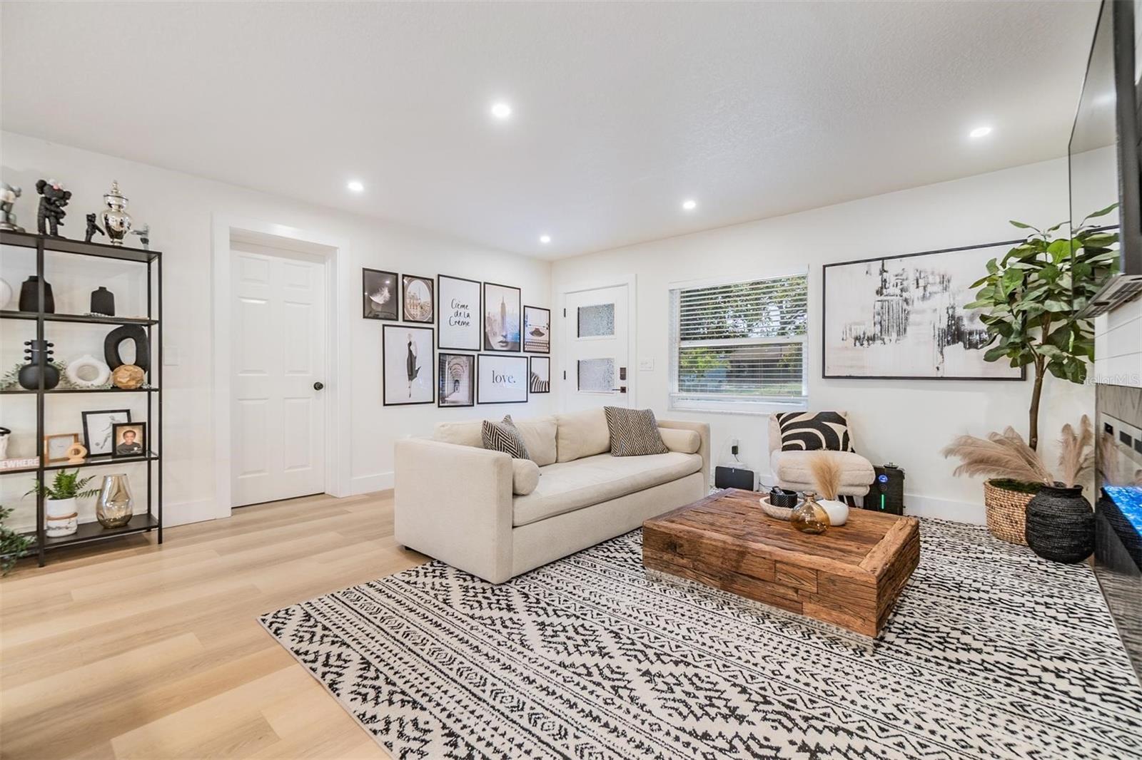 401 N MANHATTAN AVE, TAMPA, FL, 33609