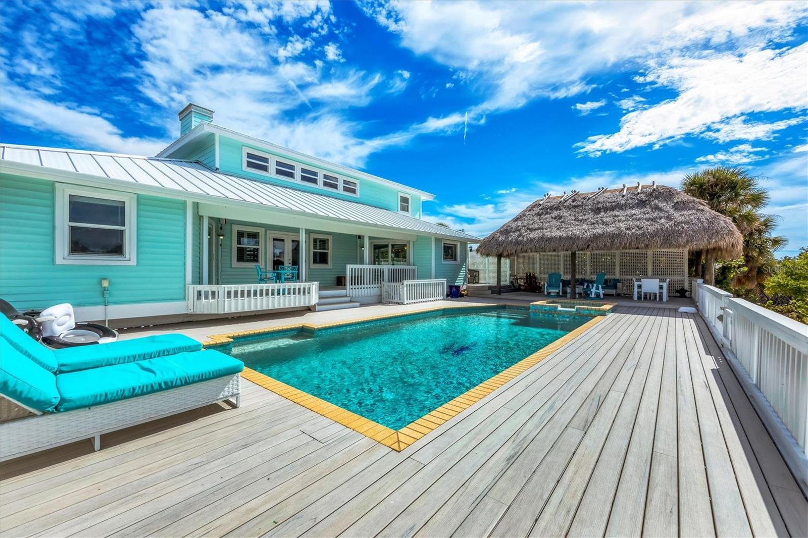 D6144543 Property Photo