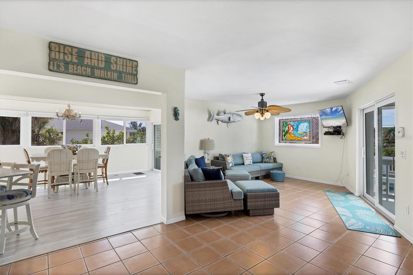 D6144543 Property Photo