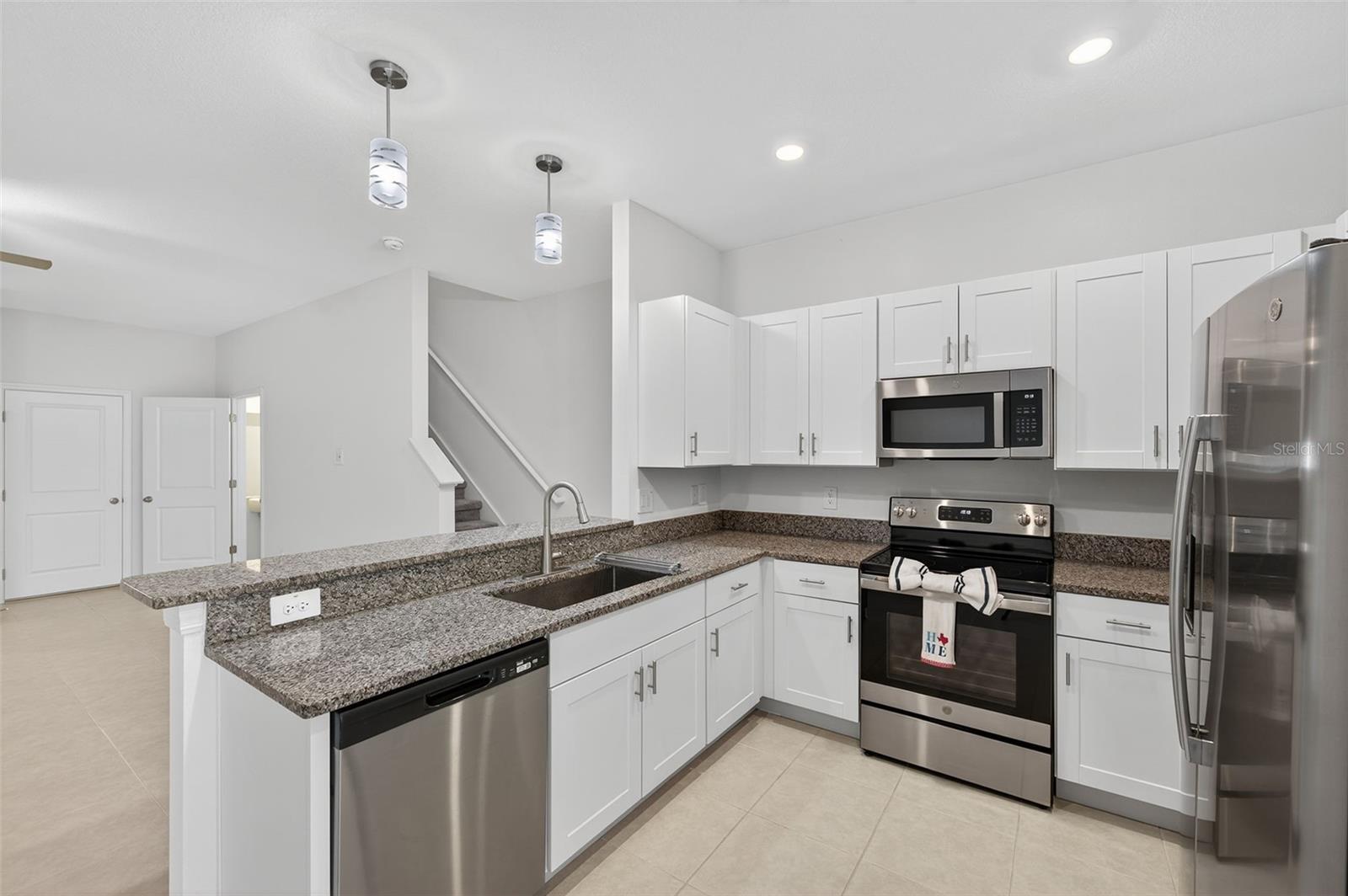 10349 TRUMPET HONEYSUCKLE WAY, SAN ANTONIO, FL, 33576