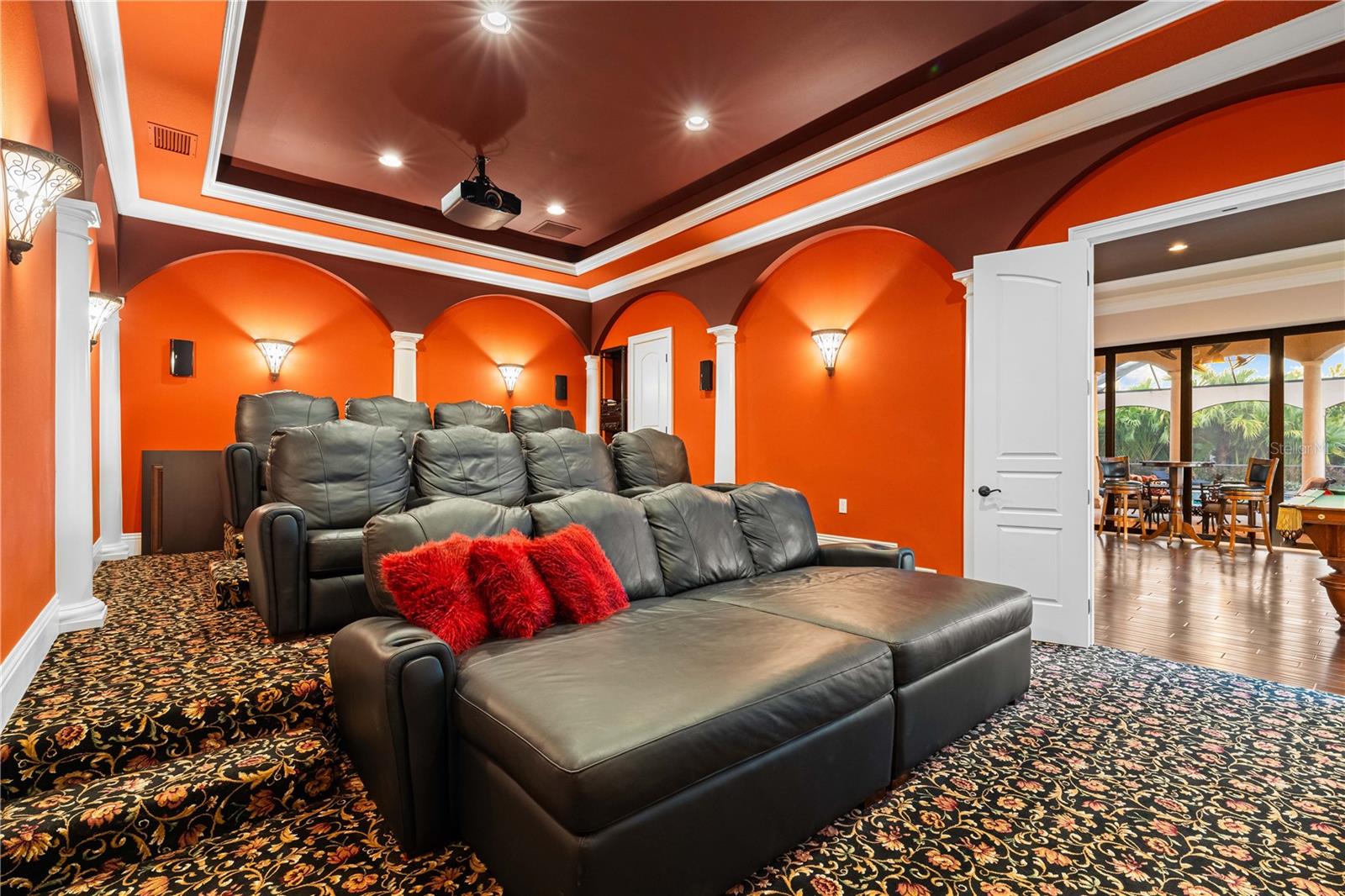 A4670623 Property Photo