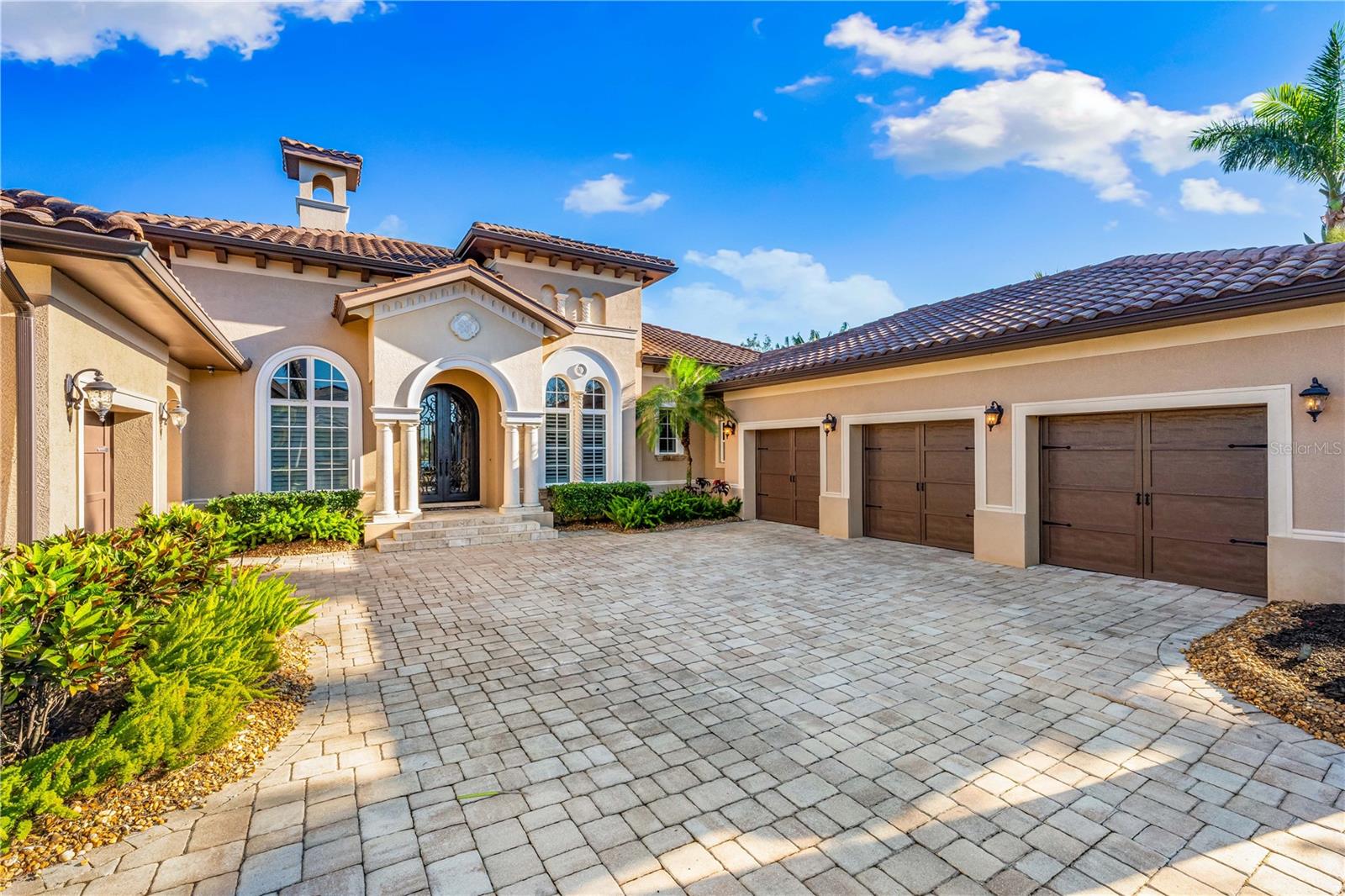 A4670623 Property Photo