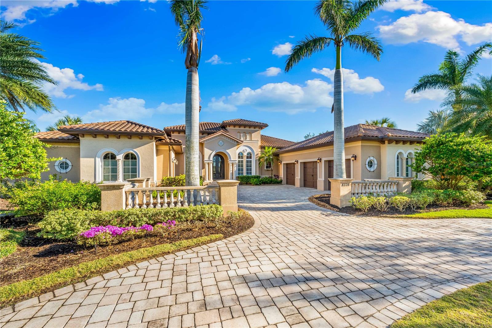 A4670623 Property Photo