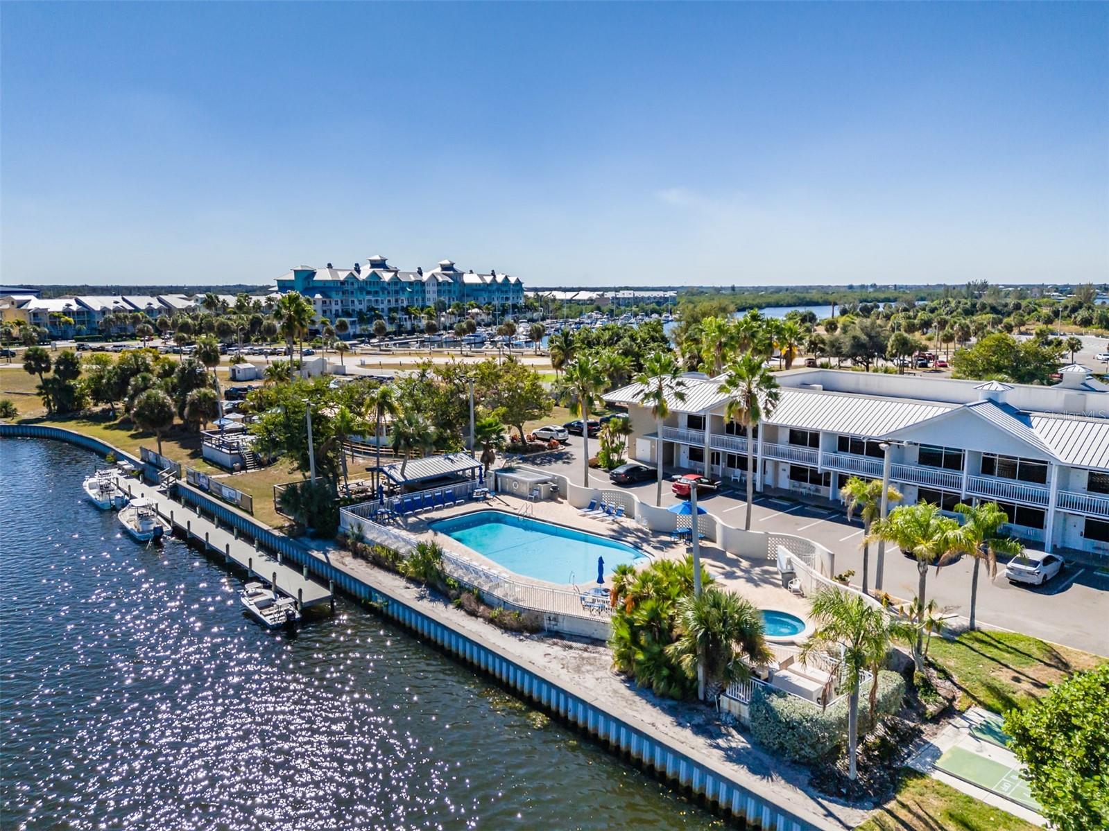 611 DESTINY DR #304, RUSKIN, FL, 33570