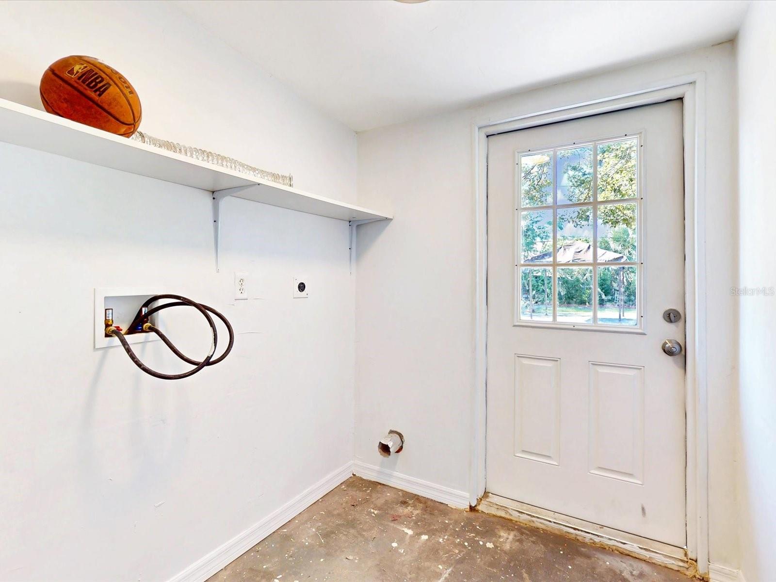 2502 N BEAUMONT AVE, KISSIMMEE, FL, 34741