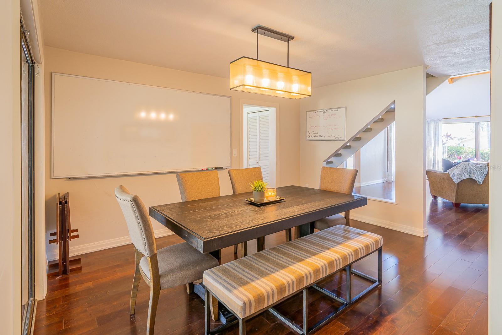 2558 KNOTTY PINE WAY, CLEARWATER, FL, 33761