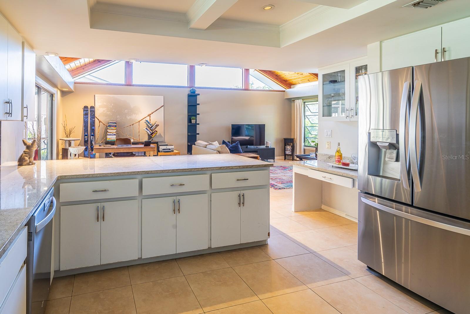 2558 KNOTTY PINE WAY, CLEARWATER, FL, 33761