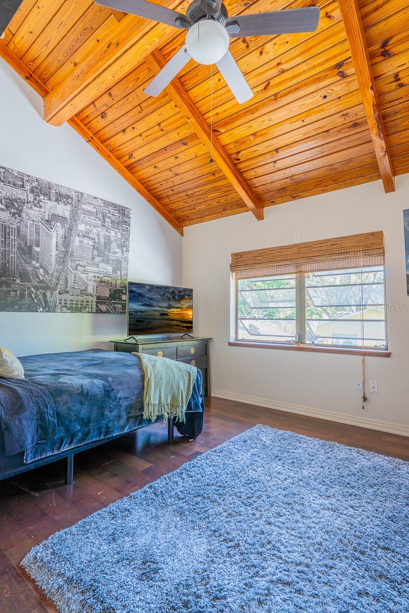 2558 KNOTTY PINE WAY, CLEARWATER, FL, 33761