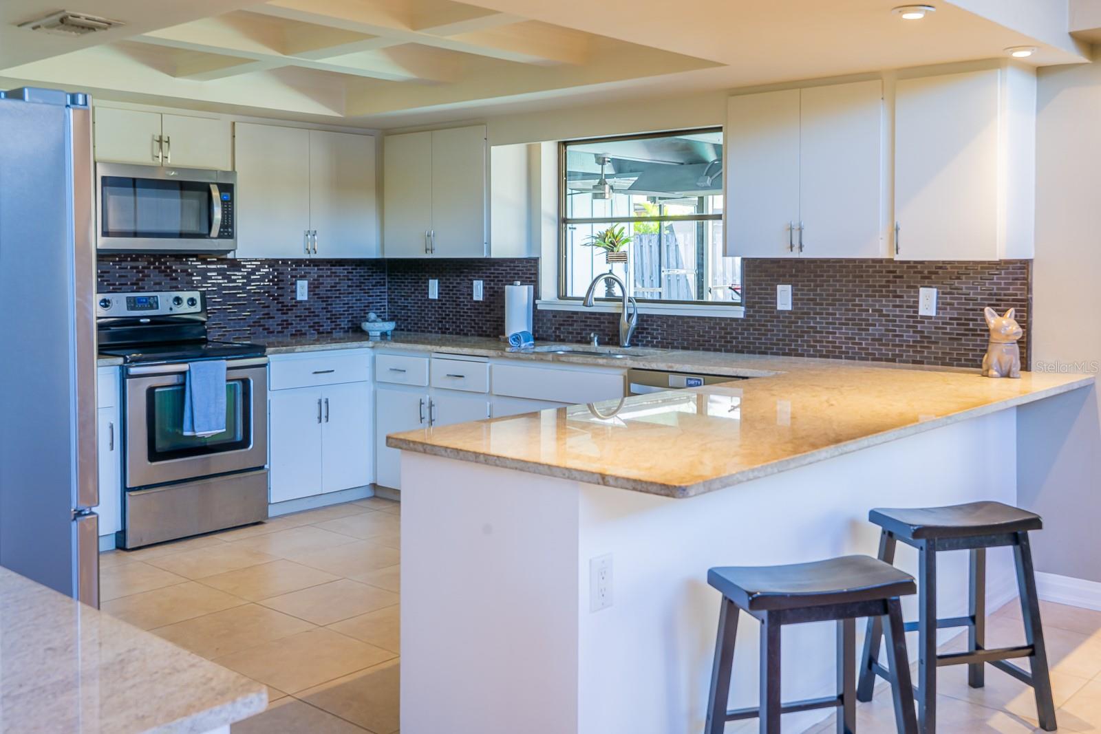 2558 KNOTTY PINE WAY, CLEARWATER, FL, 33761