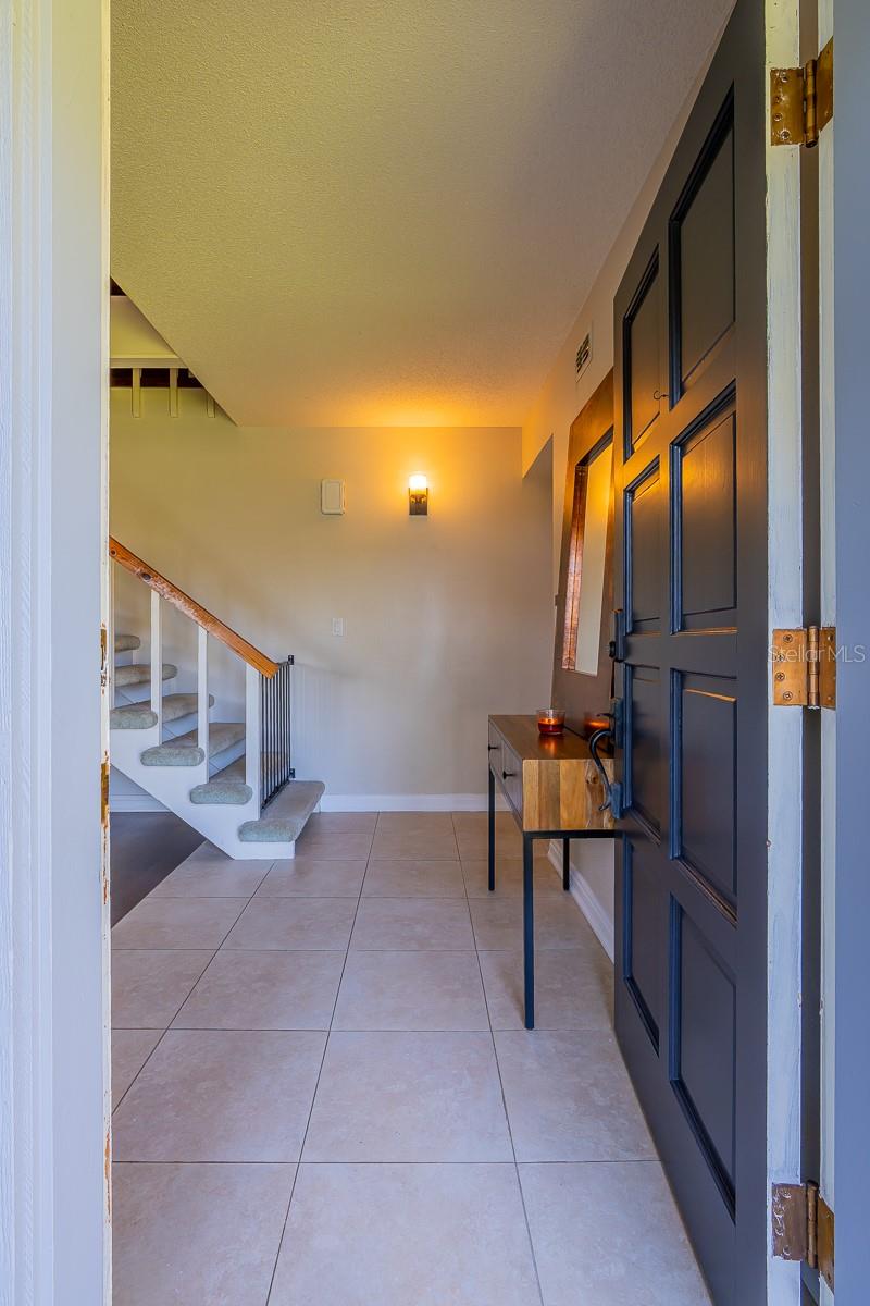 2558 KNOTTY PINE WAY, CLEARWATER, FL, 33761