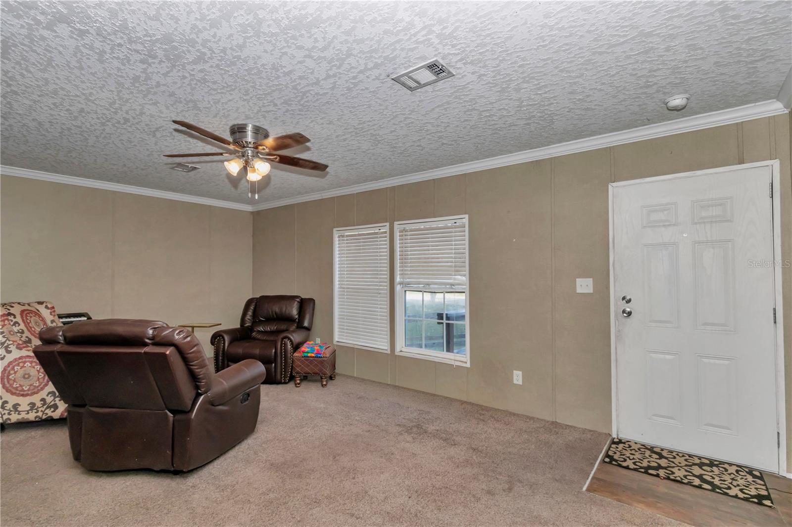 5860 SE 183RD TER, OCKLAWAHA, FL, 32179