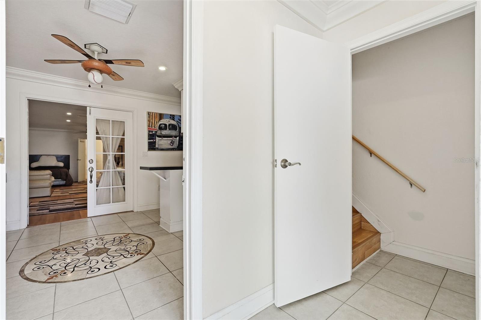 TB8443998 Property Photo