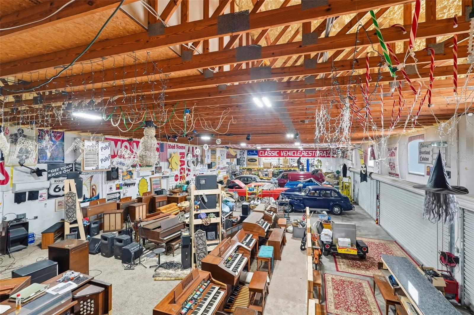 TB8443998 Property Photo