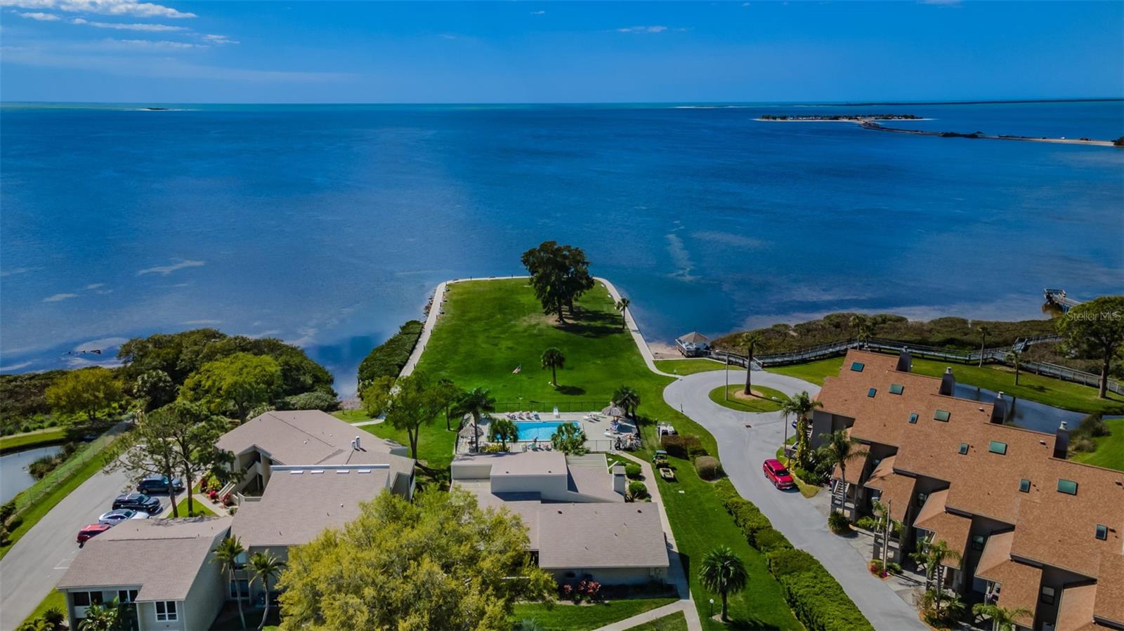 631 WINDRUSH BAY DR #143, TARPON SPRINGS, FL, 34689