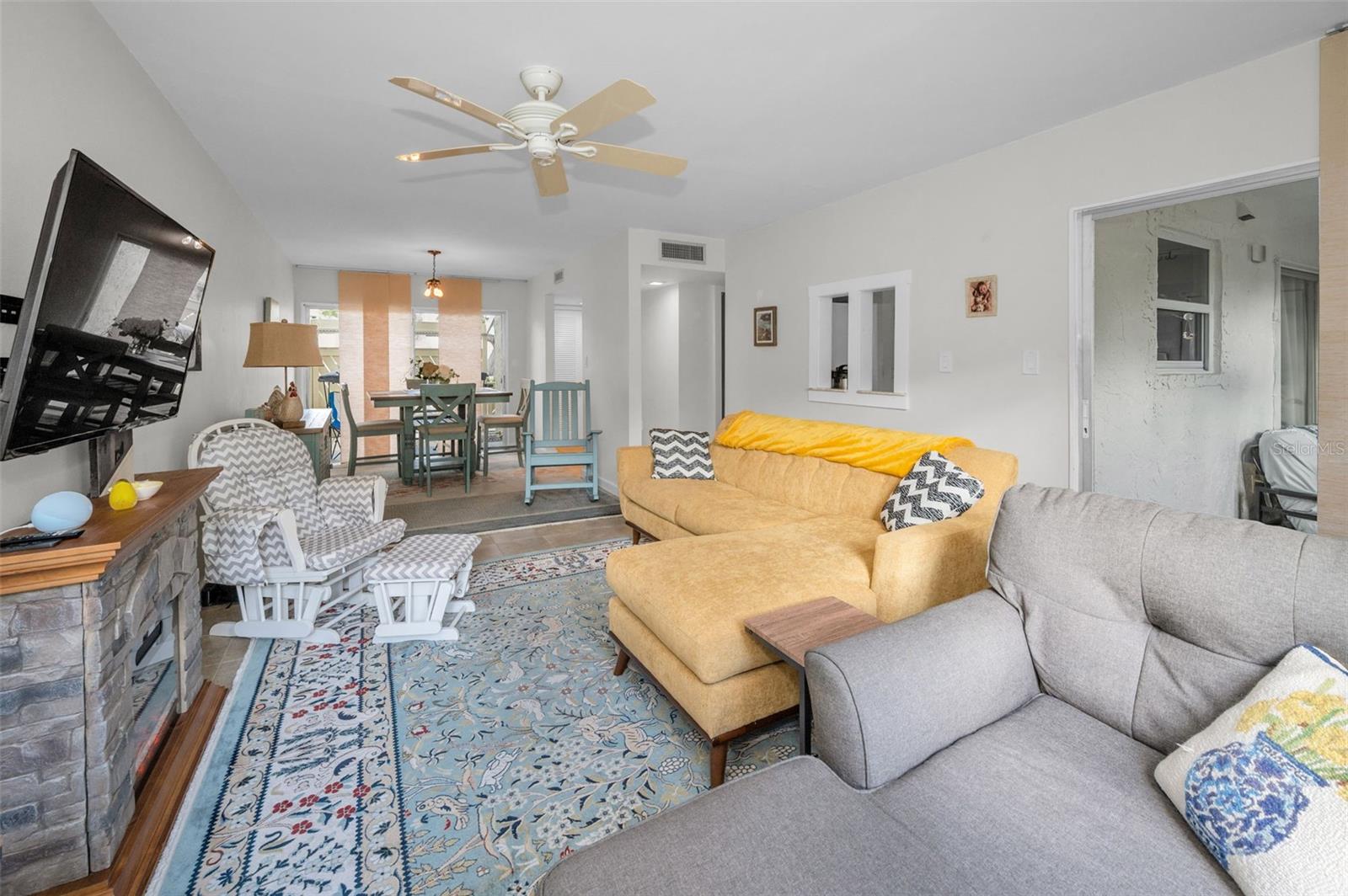 631 WINDRUSH BAY DR #143, TARPON SPRINGS, FL, 34689