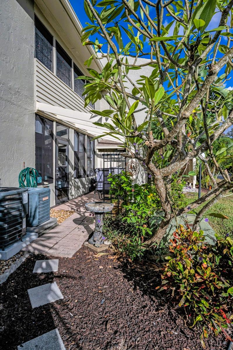 631 WINDRUSH BAY DR #143, TARPON SPRINGS, FL, 34689