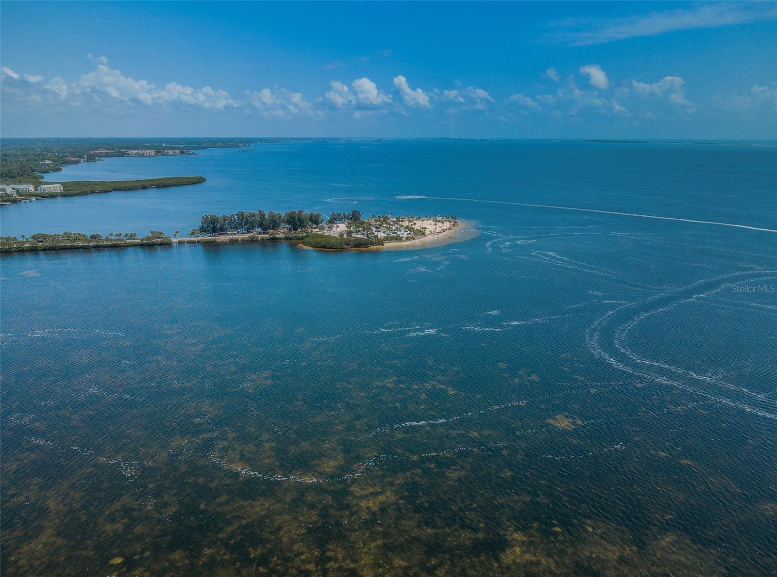 631 WINDRUSH BAY DR #143, TARPON SPRINGS, FL, 34689