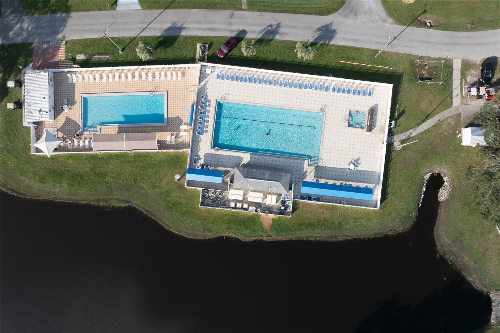 TB8444019 Property Photo