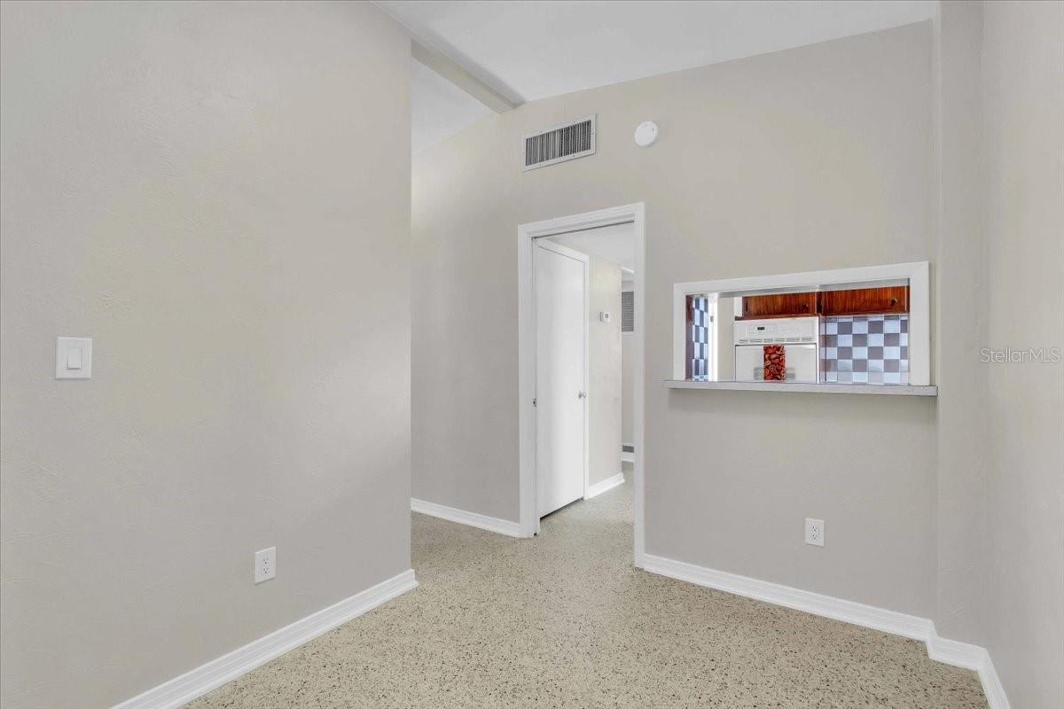 103 HOLLAND AVE, TEMPLE TERRACE, FL, 33617