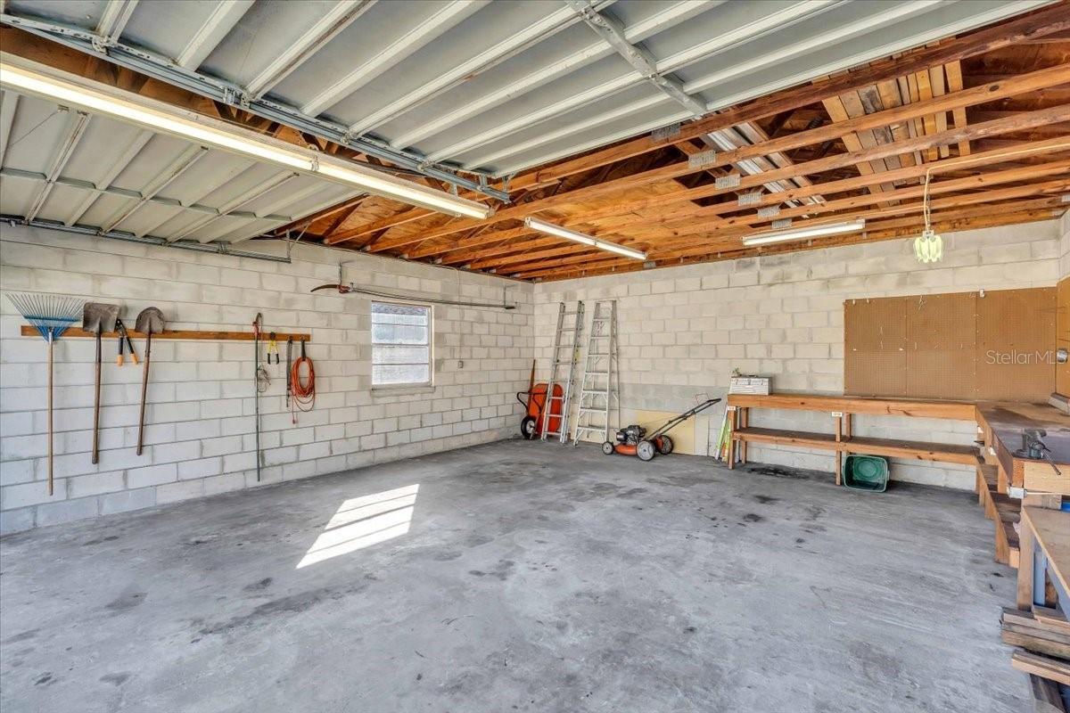 103 HOLLAND AVE, TEMPLE TERRACE, FL, 33617