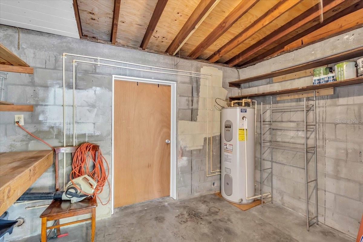 103 HOLLAND AVE, TEMPLE TERRACE, FL, 33617