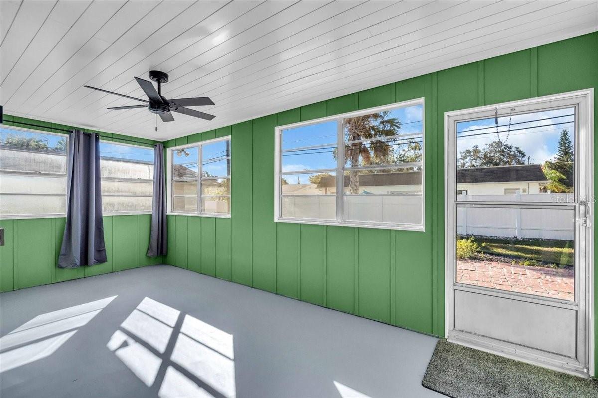 103 HOLLAND AVE, TEMPLE TERRACE, FL, 33617