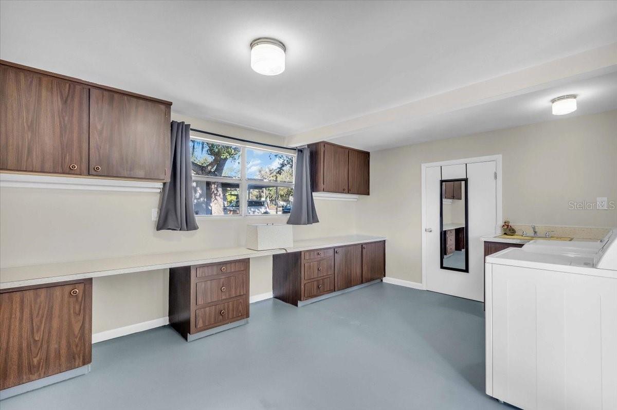 103 HOLLAND AVE, TEMPLE TERRACE, FL, 33617