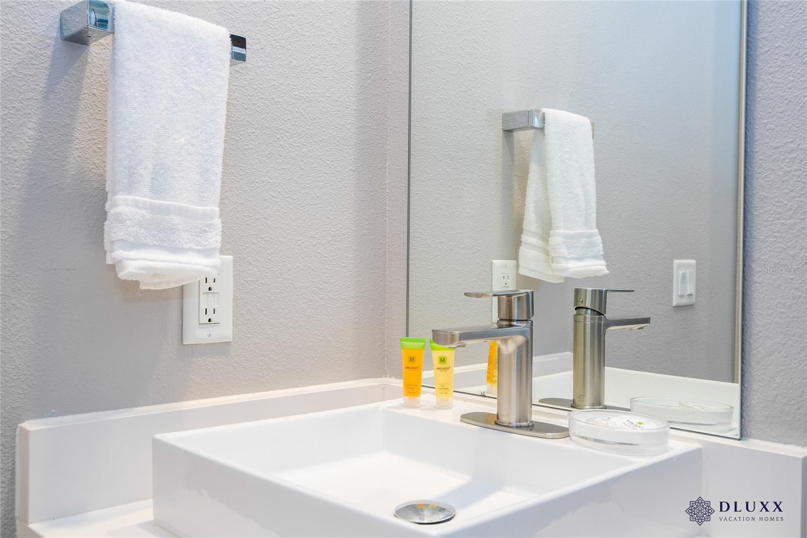 2633 SUNRISE SHORES DR, KISSIMMEE, FL, 34747